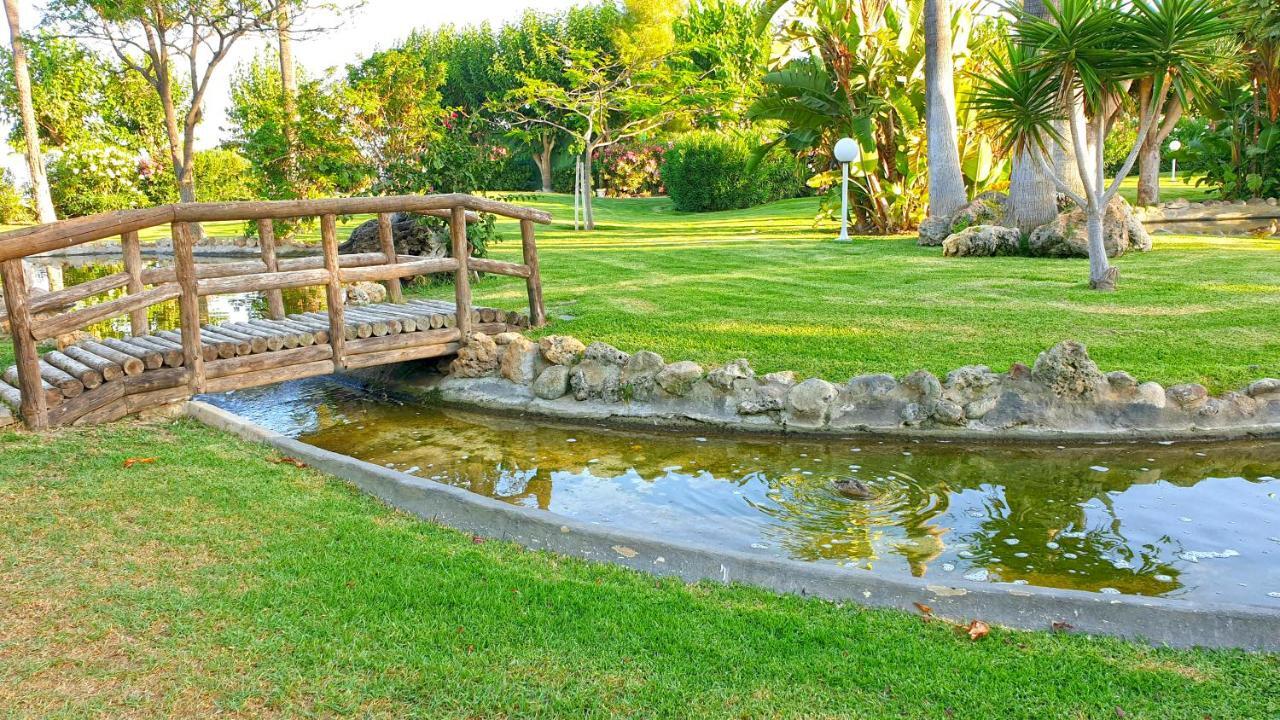 Golf Coast Los Alamos, Primera Linea De Playa 托雷莫利诺斯 外观 照片